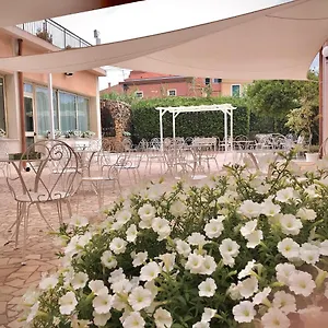 Hotel Paolina, Pietra Ligure